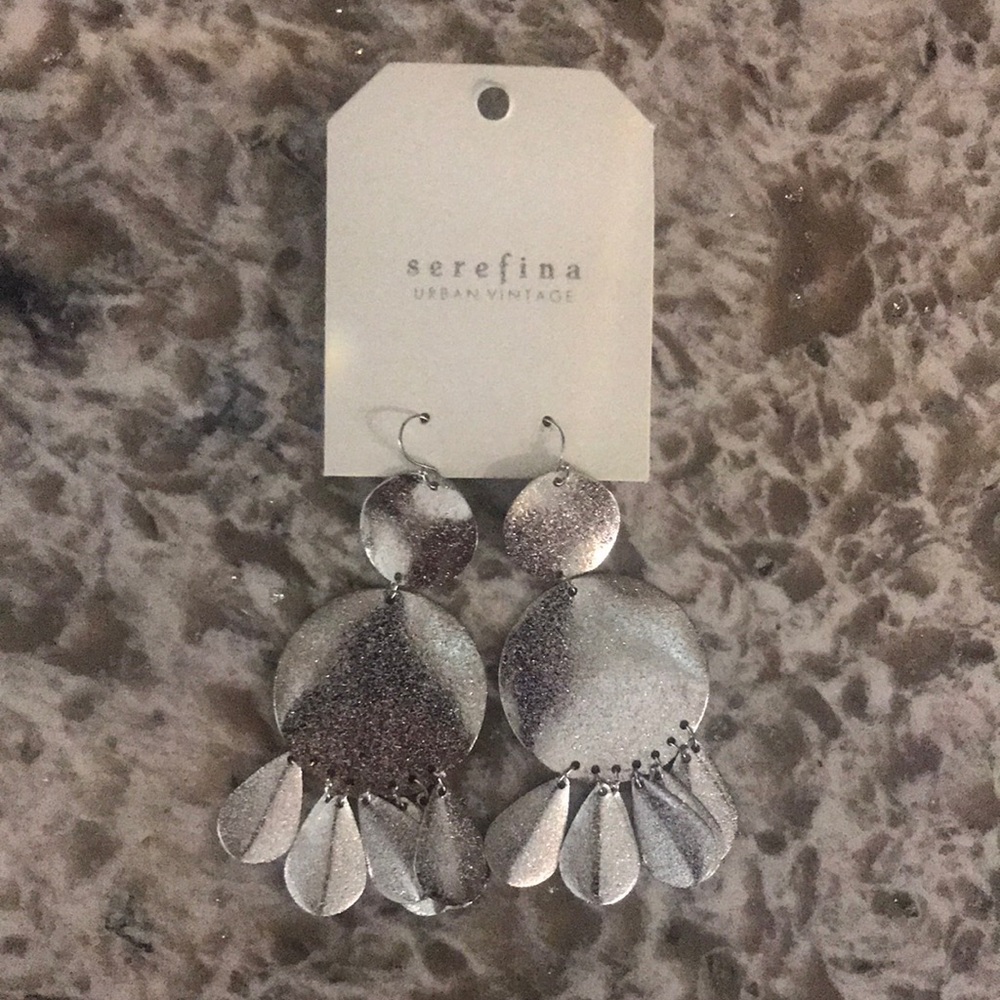 Serafina Urban Vintage Earrings 💛
